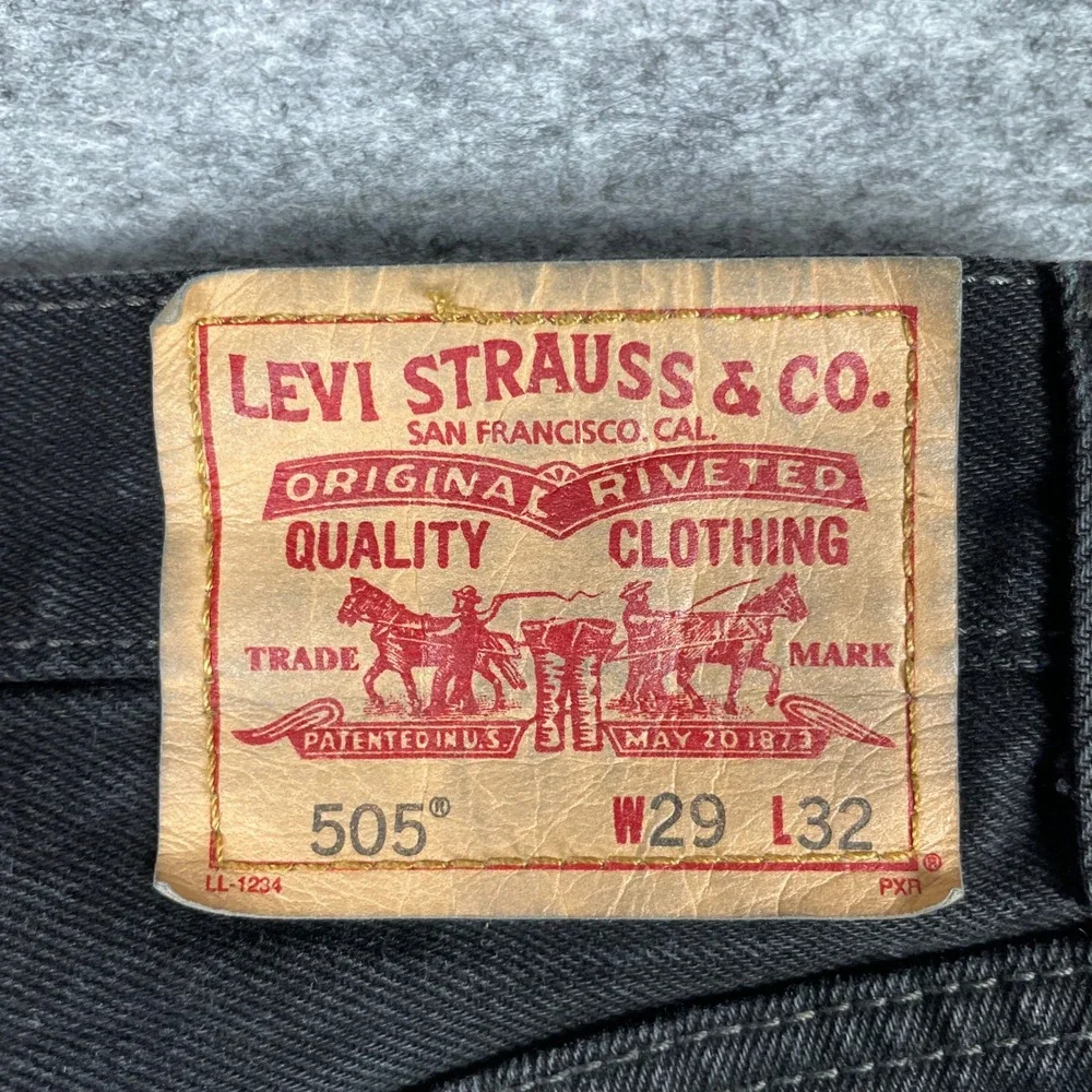 Vintage Levi's Jeans Mens 29x32 (Fits 26x31) Black 505 Regular Fit Straight Leg